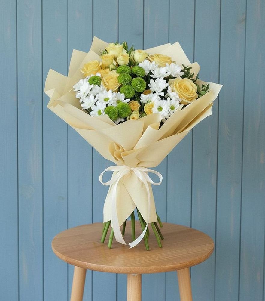 Букет цветов из: Хризантемы и Розы в Ярково