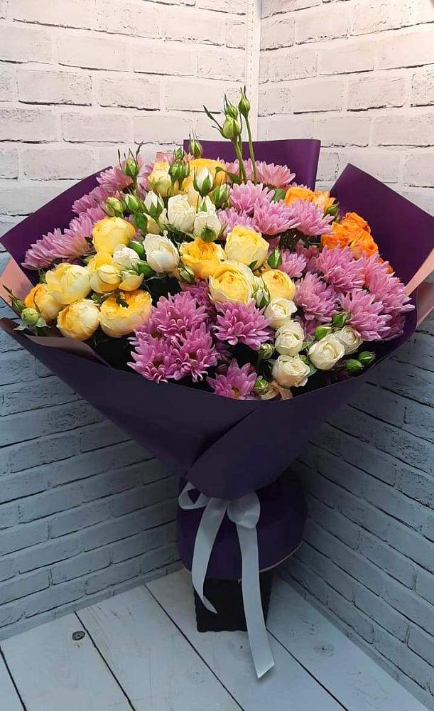 Букет цветов из: Хризантемы и Розы в Ярково
