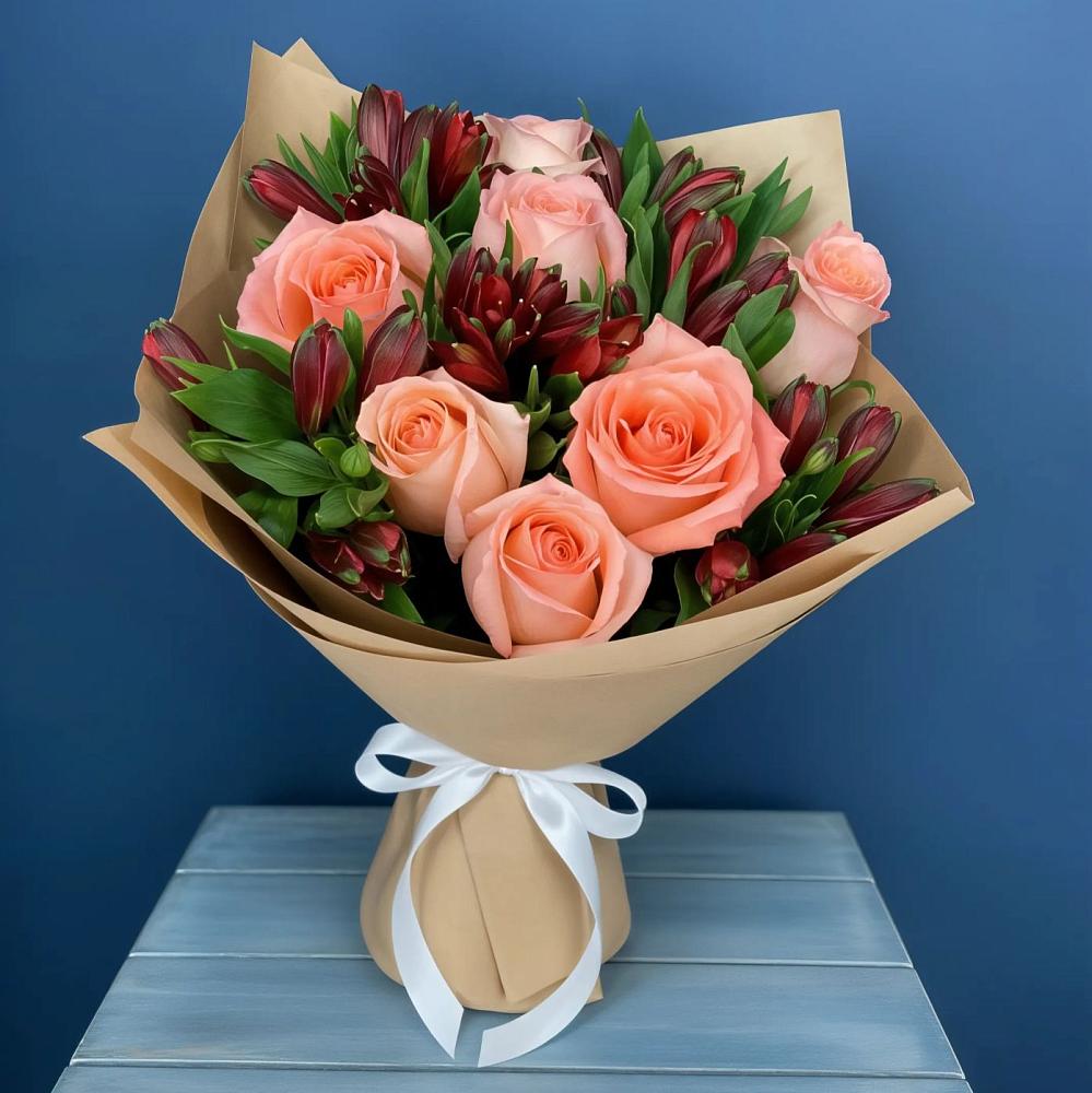 Букет цветов из: Розы и Альстромерии в Ярково